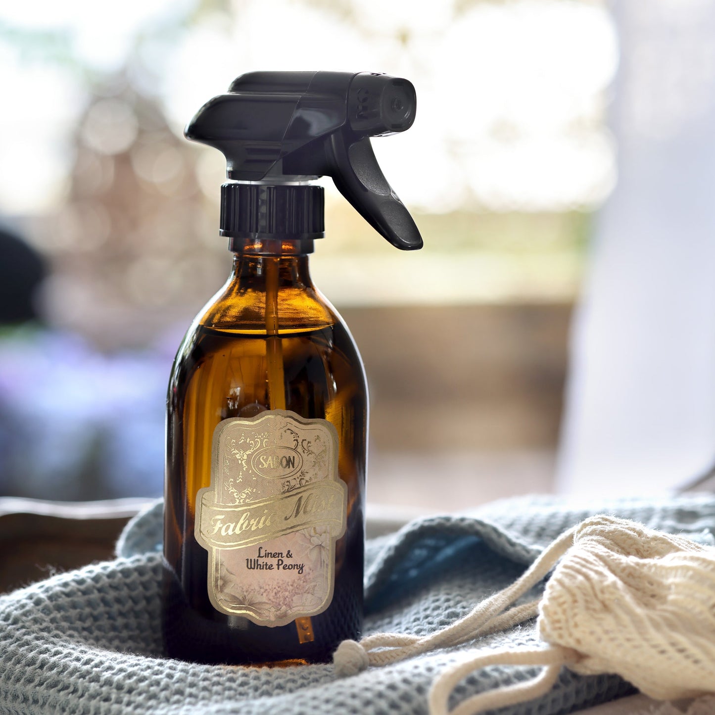 Fabric Mist Linen & White Peony 300mL